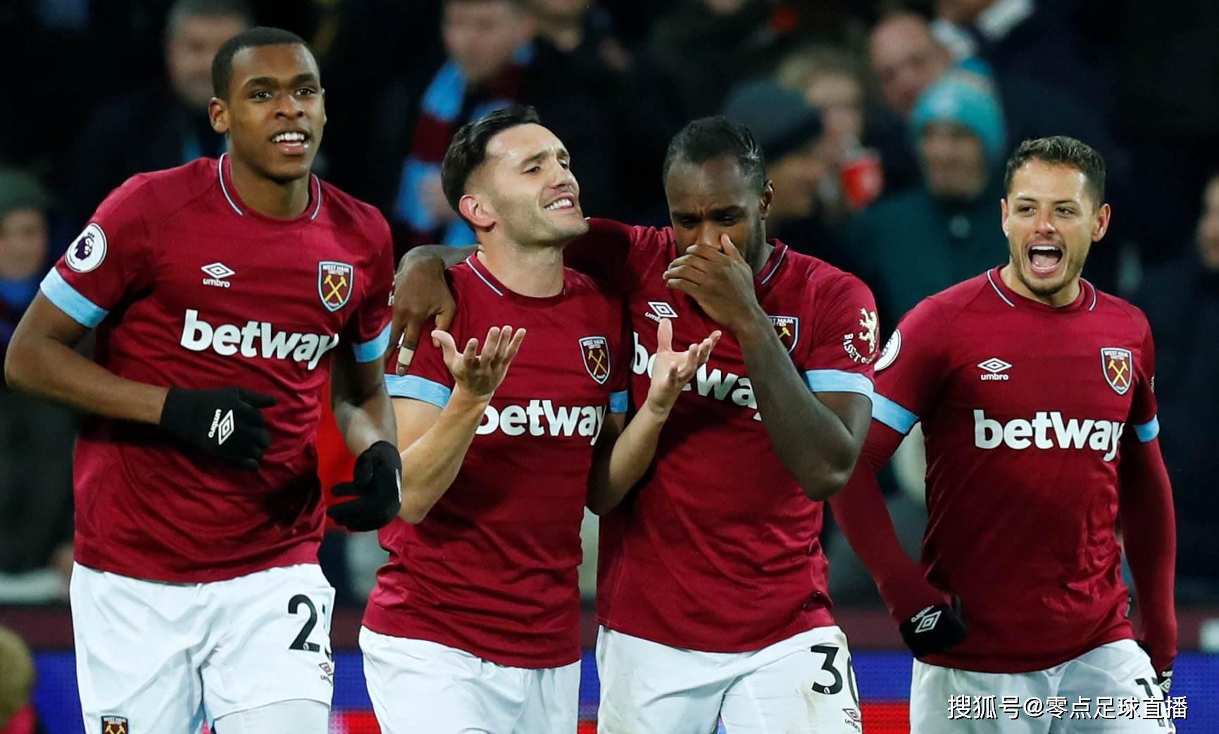 他在中场的 他在中场的